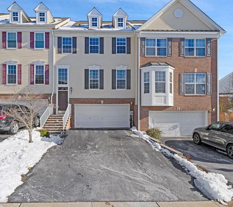 1st image of 208 Balsam Drive