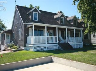 211 Cedar Point Rd, Sandusky, OH 44870