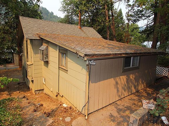 2nd image of 4834 Siskiyou Ave