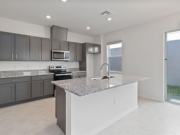 3rd image of 9548 Westside Hills Dr