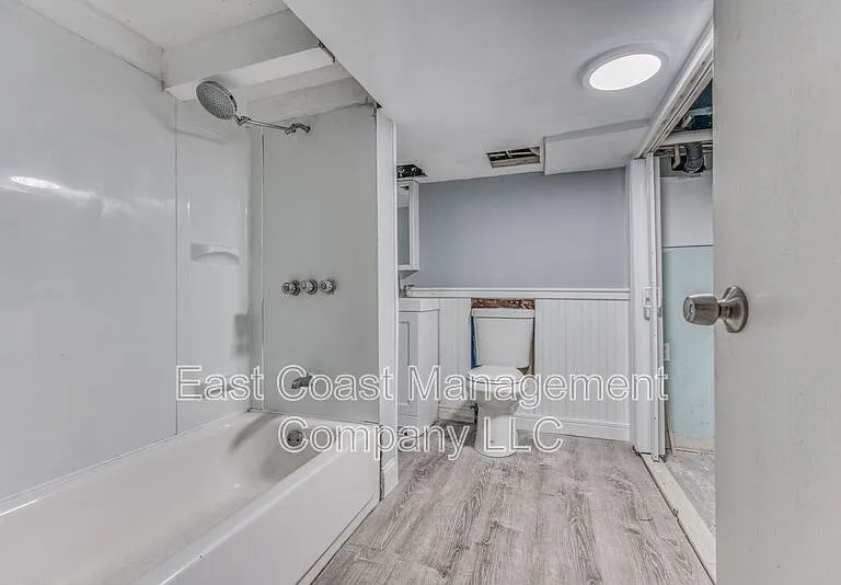 1253 Sargeant St — Photo 26