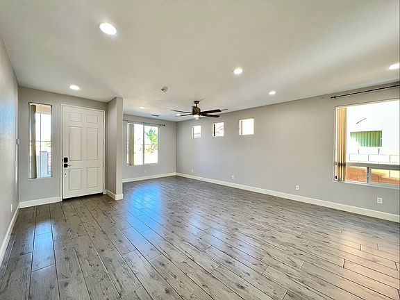 4th image of 81125 Avenida Fayelynne