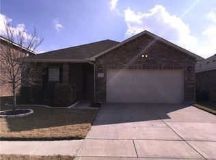 706 Underhill Dr, Arlington, TX 76002
