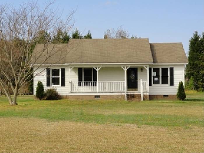 1st image of 2808 Tara Dr