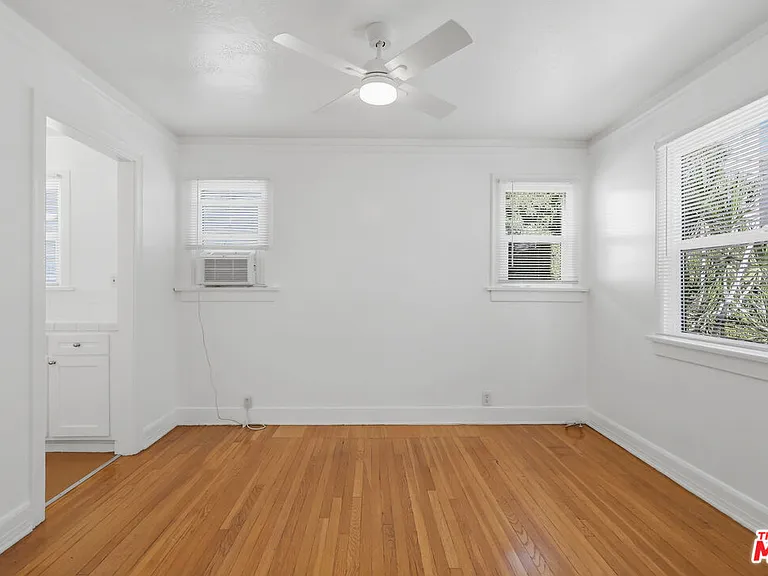 1964 Dracena Dr — Photo 10