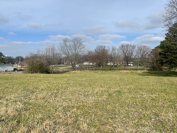 4th image of 1171 Highway 52 W