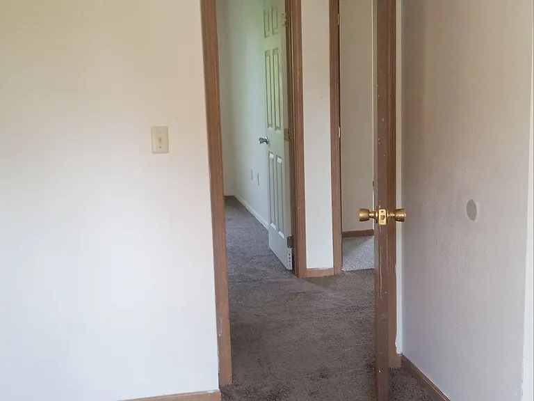 914 E Bancroft St — Photo 13