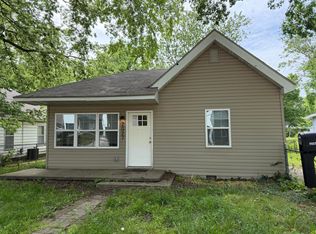 2027 N Weller Avenue, Springfield, MO 65803