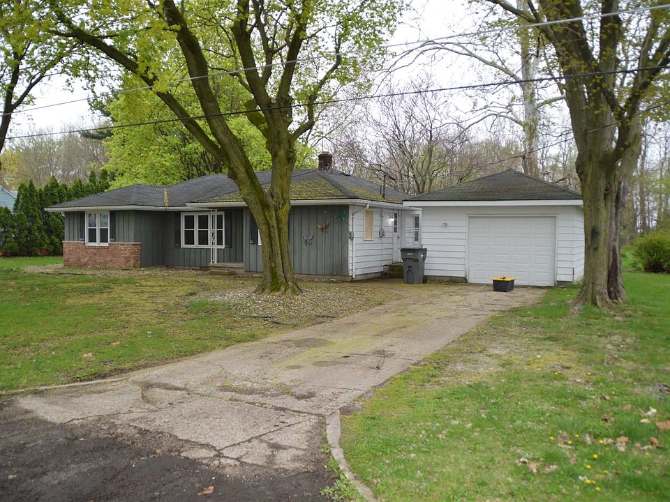 1st image of 603 W Saint Joseph St