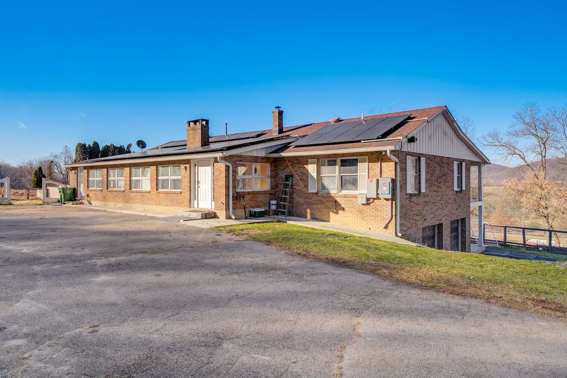 610 Jackson Valley Rd, Oxford, NJ 07863 | MLS #3875208 | Zillow