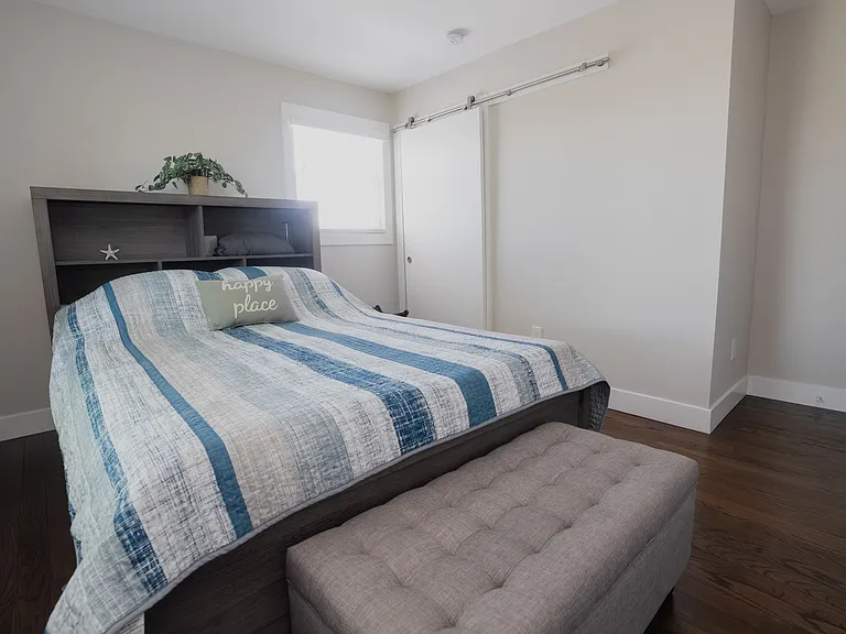34 Waterwitch Ave — Photo 11