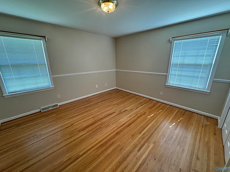 816 Mira Vista Dr SE — Photo 28