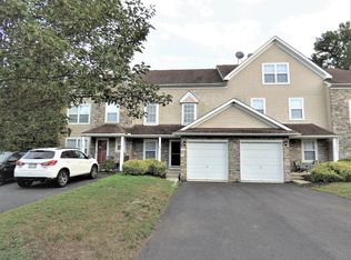 64B Lower Ridge View Cir, East Stroudsburg, PA 18302