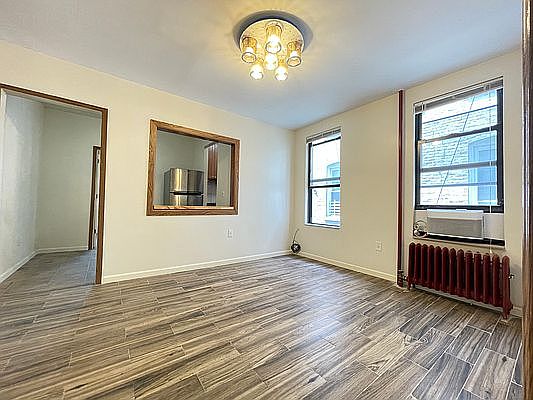 1st image of 2314 Broadway APT 2