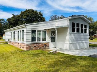 47 Contessa Dr, Springfield, MA 01119