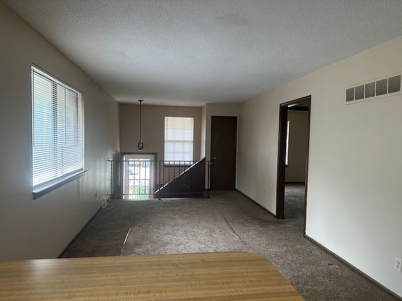 3rd image of 2511 S Norwood Ave APT B