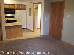 200 E Oakland Ave APT A, Austin, MN 55912