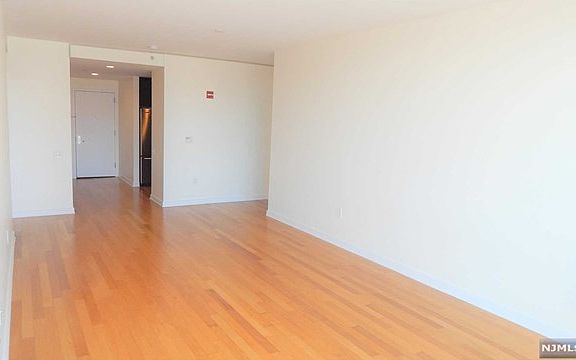 3rd image of 212 Hudson Park #212