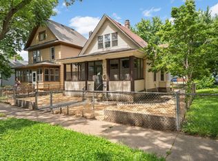 977 Conway St, Saint Paul, MN 55106