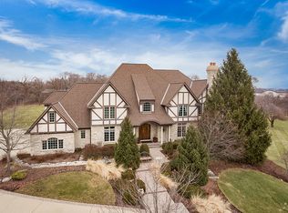 36W182 River View Ct, St Charles, IL 60175
