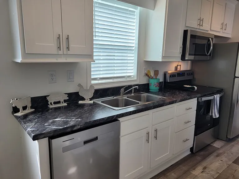 5548 Annette St #52 — Photo 18