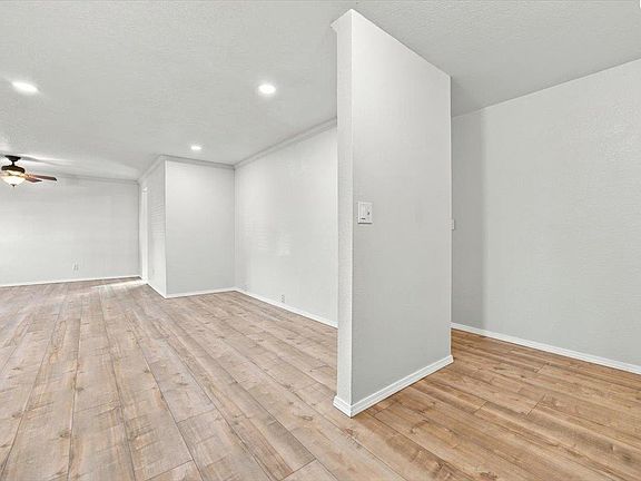 5th image of 8607 W Entiat Ave
