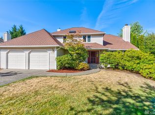6924 142nd Ct NE, Redmond, WA 98052