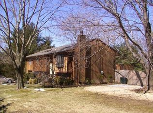 19 Madeline Ter, Spring Valley, NY 10977