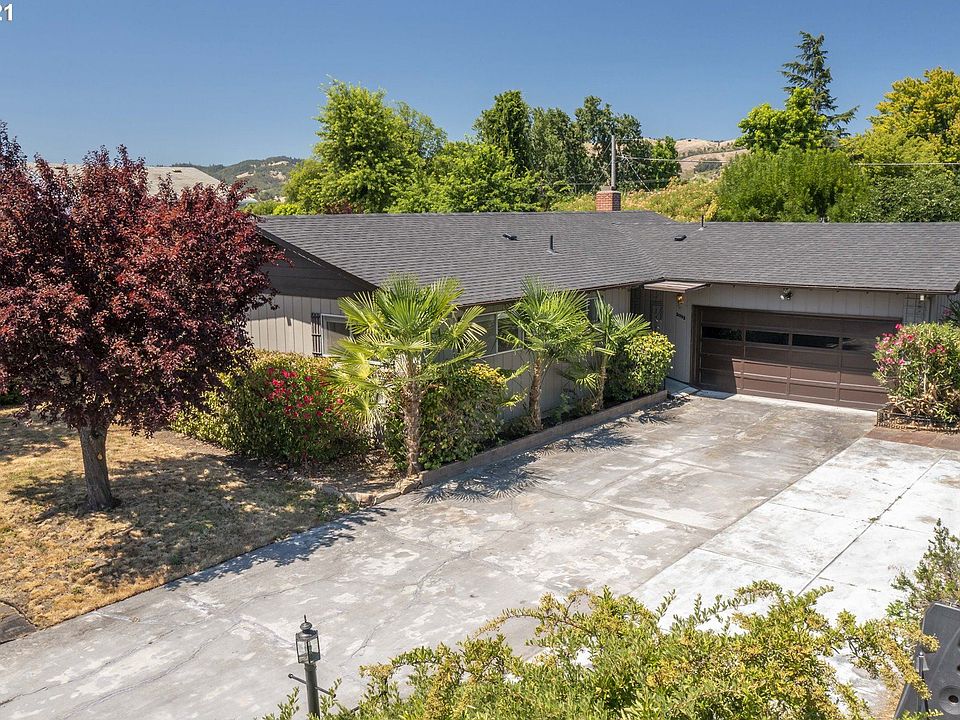 1st image of 2082 Palos Verdes Dr
