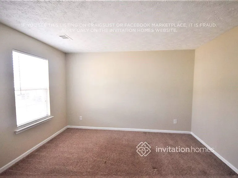 311 Westminster Dr — Photo 8