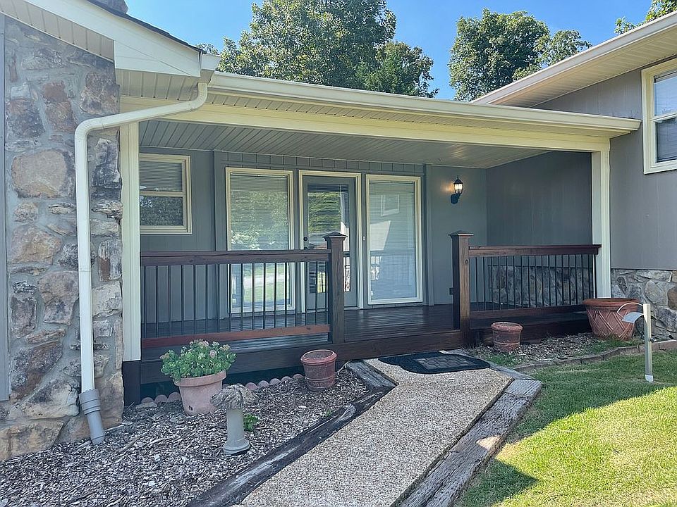 1st image of 6521 Lynncrest Ter