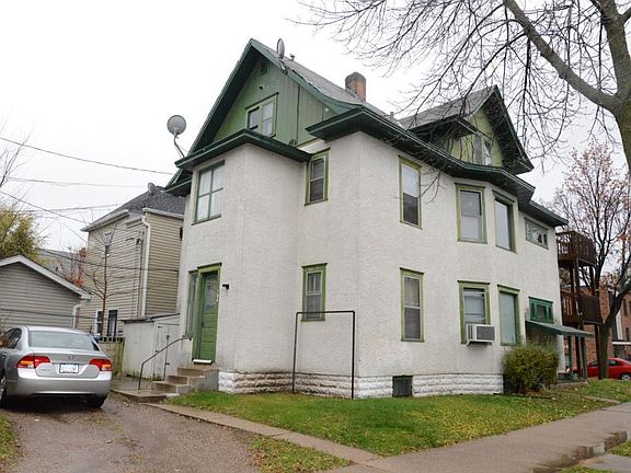 2nd image of 130 W 28th St