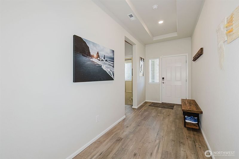 5th image of 909 Timberline Avenue