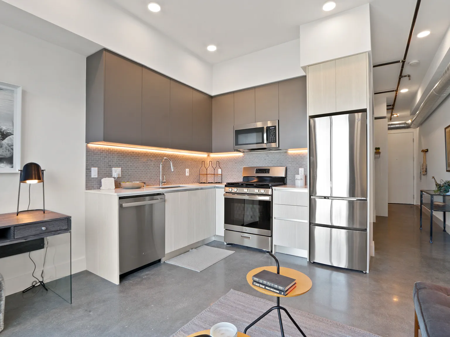 3838 by CLG — Photo 3
