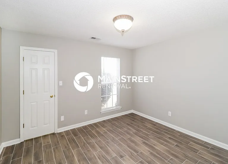 1488 Siskin Dr — Photo 10
