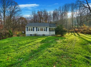 576 Bull Mill Rd, Chester, NY 10918