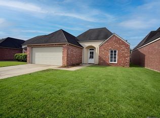 12457 Dutchtown Villa Dr, Geismar, LA 70734