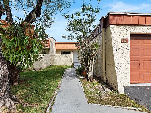 3rd image of 9817 NW 66th St #D22