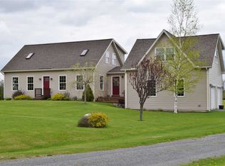 1207 Pond Rd, North Ferrisburgh, VT 05473
