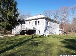 16 Edgar Rd, Jackson, NJ 08527