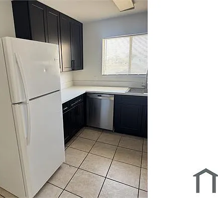 2 bed, 900 sqft, $1,400 — Photo 4