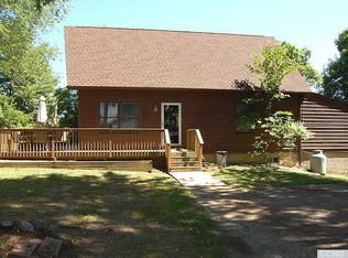 216 School House Rd, Hudson, NY 12534