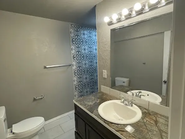 328 S Xanthus Ave, Tulsa, OK 74104