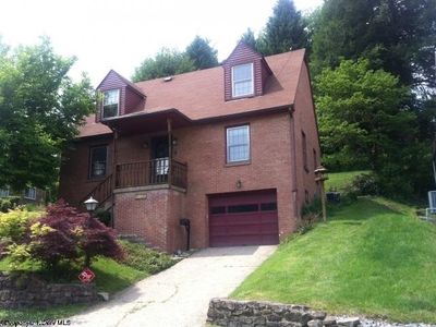 1113 Sunset Dr, Fairmont, WV, 26554