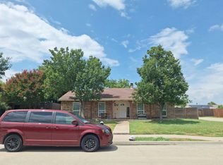 8305 Woodside Rd, Rowlett, TX 75088