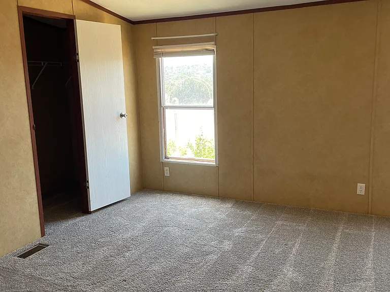 55 Morales Rd — Photo 13
