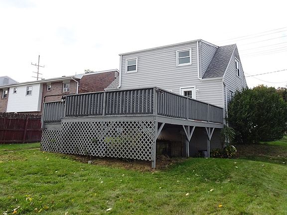 5th image of 704 S 7th St