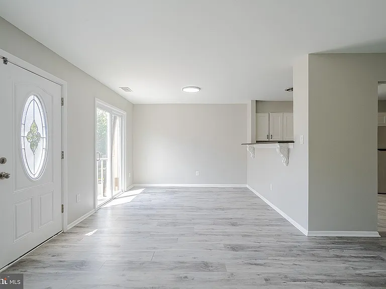 7932 Silverada Pl #126E — Photo 10