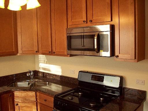 4th image of 1434 S Elgin Ave