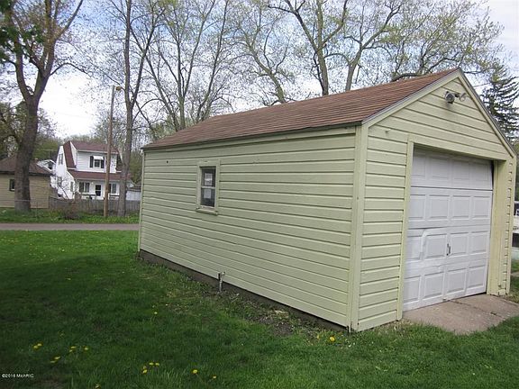 4th image of 1301 Palmer Ave